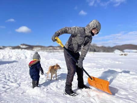 Snow Shoveling Safety